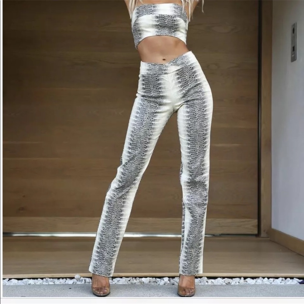 I AM GIA Snakeskin Sand Croc Seala Pants M